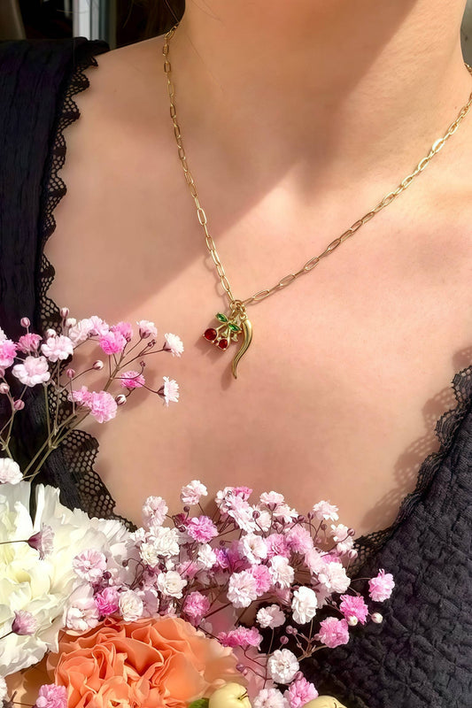 Gouden kersenketting