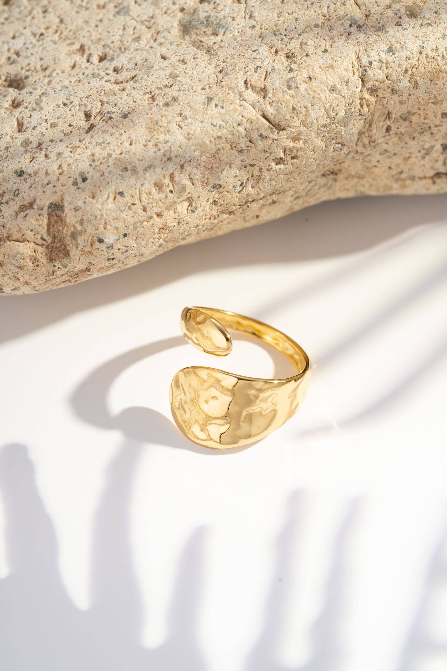 Bague Martelée Ivy Dorée ✨